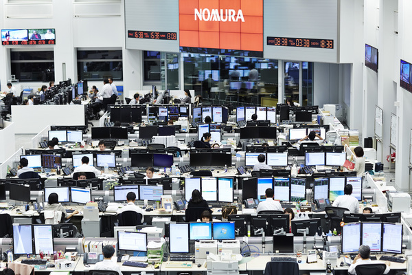 お客様の未来と世界市場をつなぐ