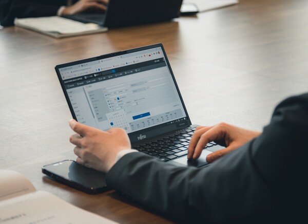 一気通貫対応・バランス型ハンズオンによるスピーディーかつ濃密な成長機会